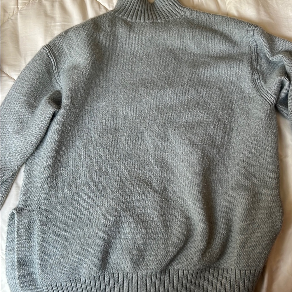 H&M slouchy gray maternity sweater/ size small